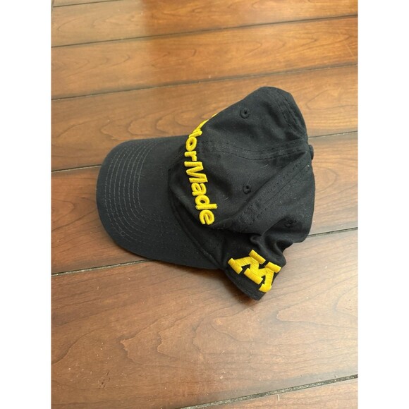 TaylorMade Golf University of Minnesota Adjustable Black and Gold Gophers Hat - Picture 2 of 6